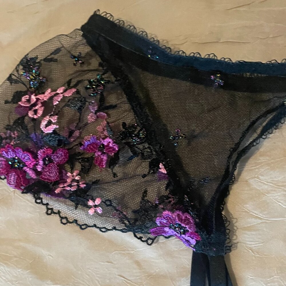 Victoria's Secret Embroidered Black Garter Belt with Purple & Pink Accents - Picture 5 of 10